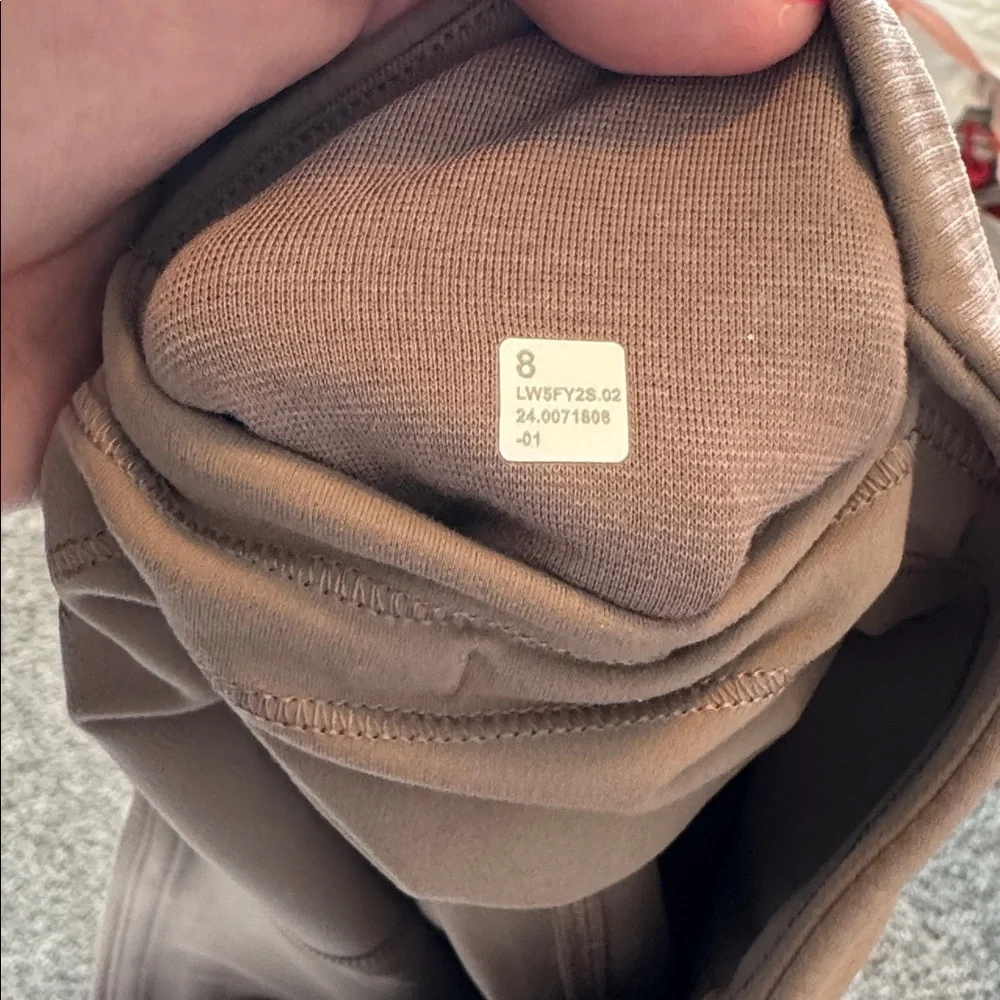 Lululemon Ribbed Brown/Tan Leggings - Picture 7 of 7